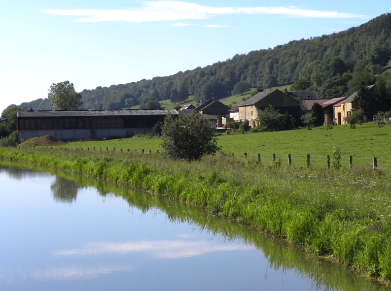 Omicourt - Canal des Ardennes (Photo PJL)
