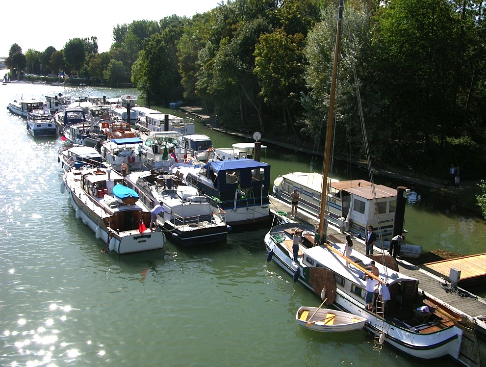 Halte de Créteil (Photo PJL)