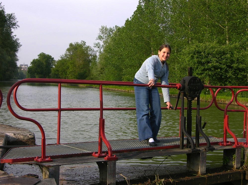 Saint-Florentin - Canal de Bourgogne (Photo PJL)