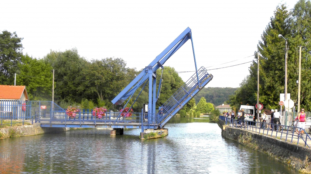 Le pont-levis de Zillisheim (Photo PJL)