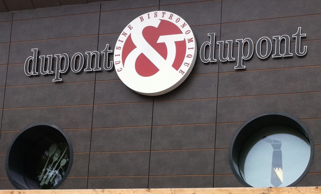Le Restaurant "Dupont & Dupont" (Photo I.Artur)