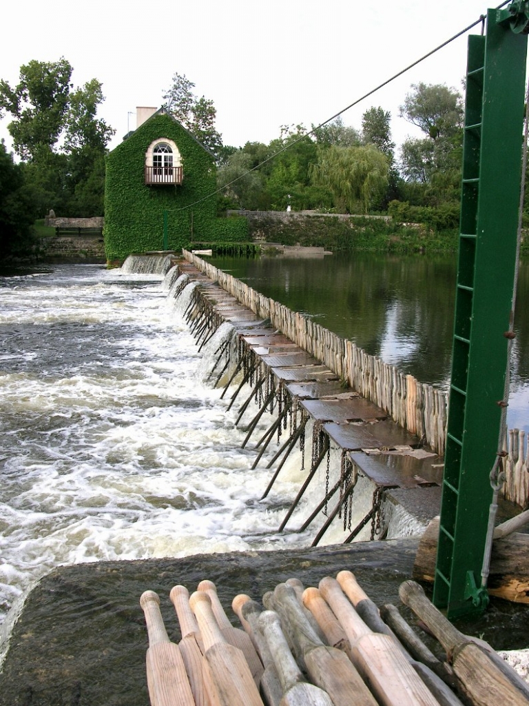 Les aiguilles du barrage de Nitray (Photo PJL)