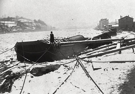 Mer de glace sur la Saône à Lyon en...1880 (Photo Garcin)