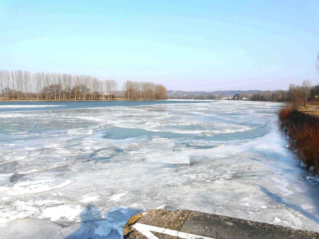 février 2012 - Saône glacée (Photo J-C Sinnesael)