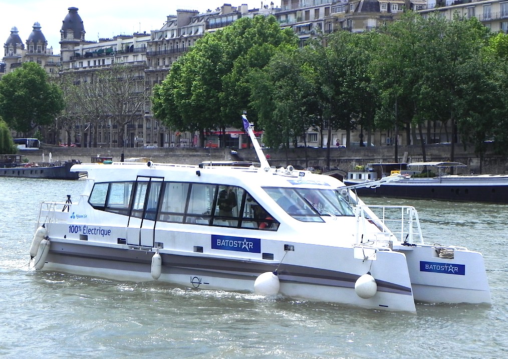 "Batostar" - Catamaran électrique à passagers (Photo Green-Wave)
