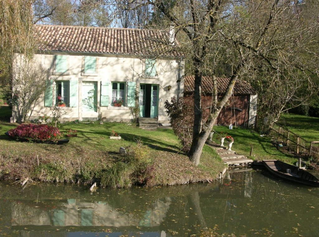 Sèvre Niortaise - Arçais - La maison du passeur (Photo PJL)