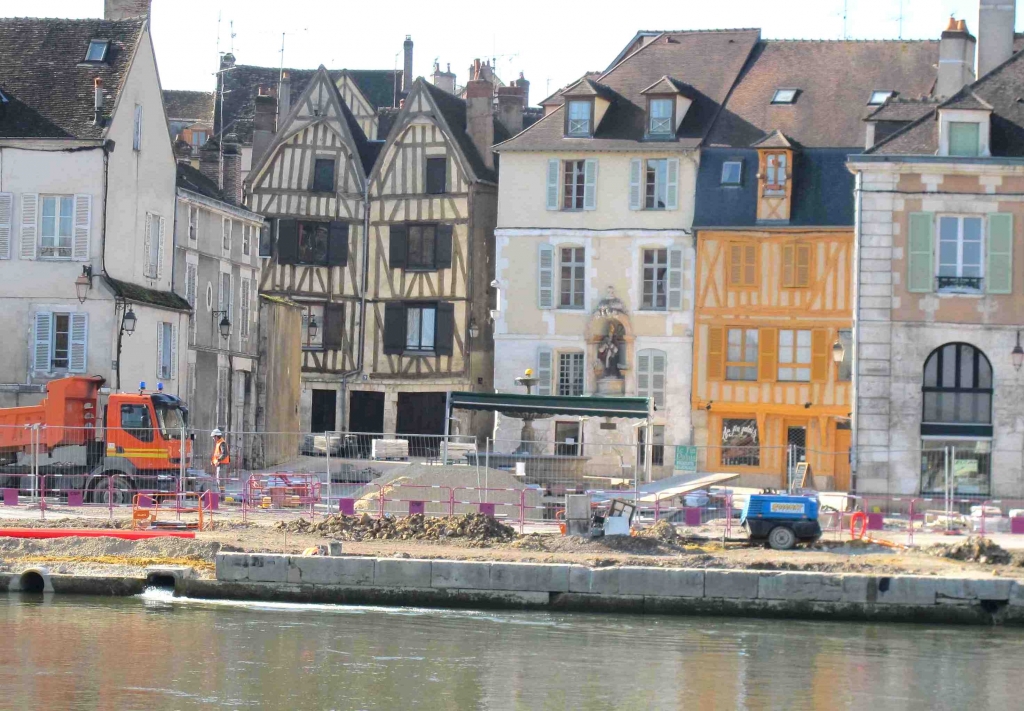 Les quais d'Auxerre en travaux (Photo Ph Bénard)