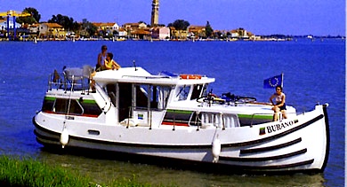 La Pénichette 1020 FB sur la lagune de Venise (Photo Fluvial)