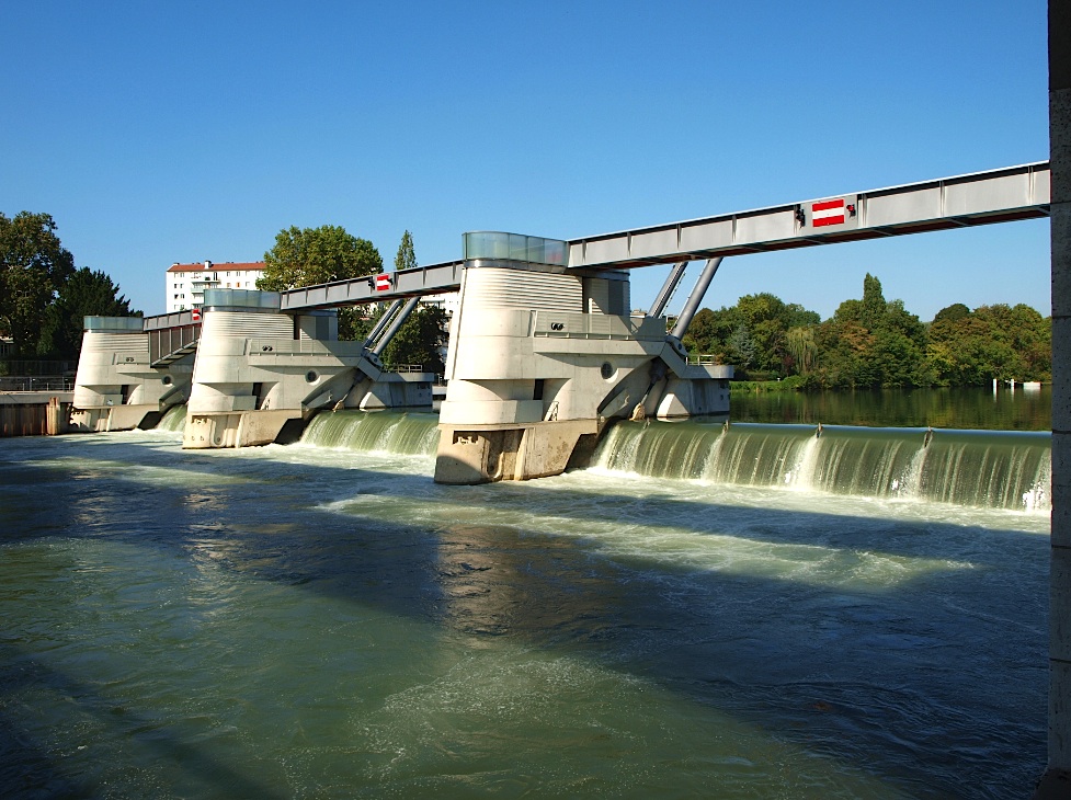 Le nouveau barrage de Chatou sur la Seine (Photo VNF)