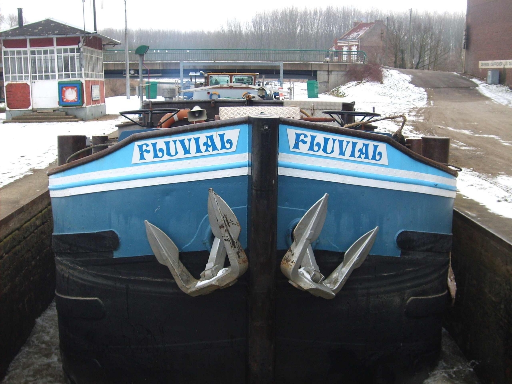 "Fluvial" sur le canal de St Quentin (Photo D.Couteau)