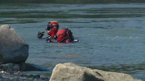 Recherche d'un homme tombé à l'eau dans le Rhône (photo : France3 Lyon)