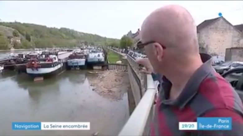 Reportage à Moret-sur-Loing où plus aucun barrage ne retient la Seine, suite à un incident survenu le 15 avril dernier. (Vidéo France 3)