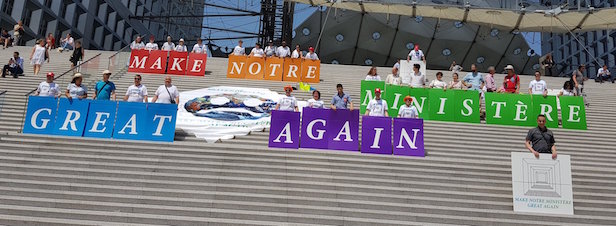 Mobilisation des membres du mouvement "Make notre ministère great again" à la Défense, en juin 2019. (Photo D.R.)