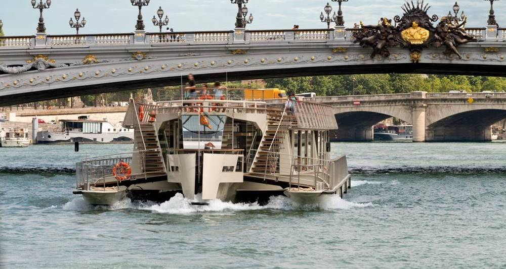 Les Bateaux Parisiens ont lancé une opération pour attirer les touristes franciliens. (Photo D.R.)