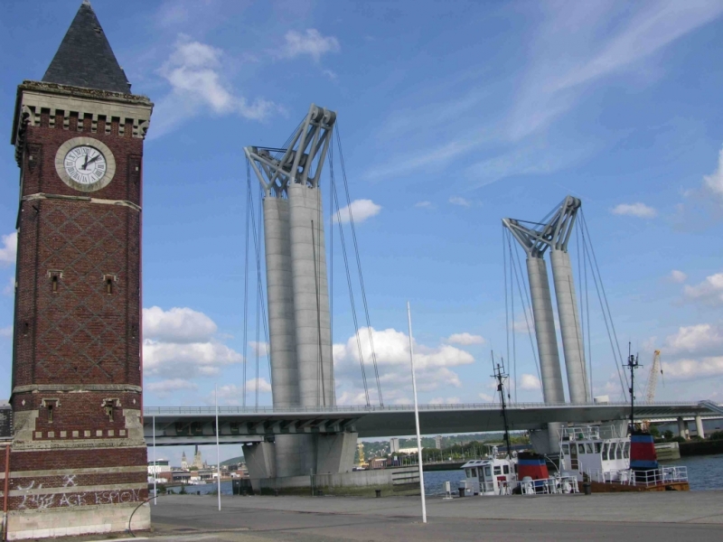 Le pont levant Flaubert à Rouen (Photo PJL)