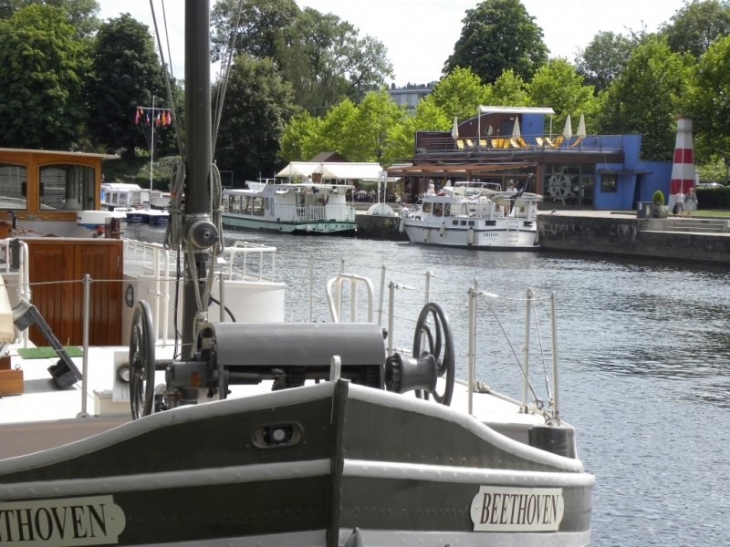 "Capitainerie" du port d'Épinal (Photo PJL)