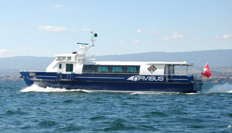 Le Navibus "Genève" sur le Léman (Photo CGN)