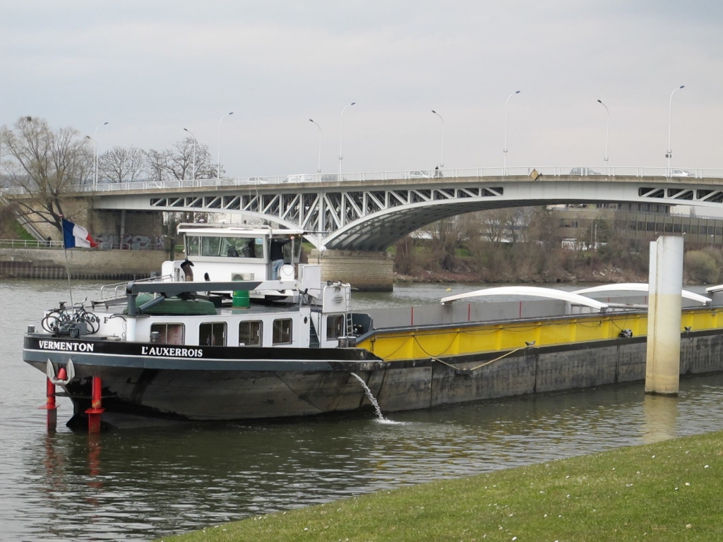 l'"Auxerrois" à Poissy (Photo N. Parent)