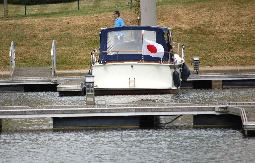 Un pavillon Japonais sur la Meuse (Photo B.Deckers)