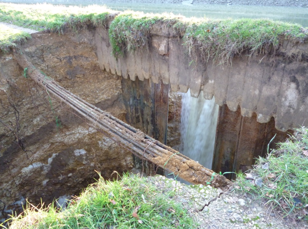 Un "fontis" le long du Briare (Photo VNF Montargis)