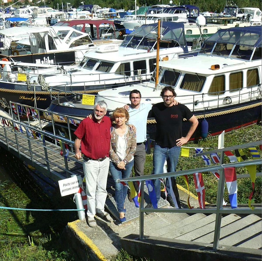 Catherine Rault, avec Charles, Max et Philippe Gérard (Photo Ph.Ménager)