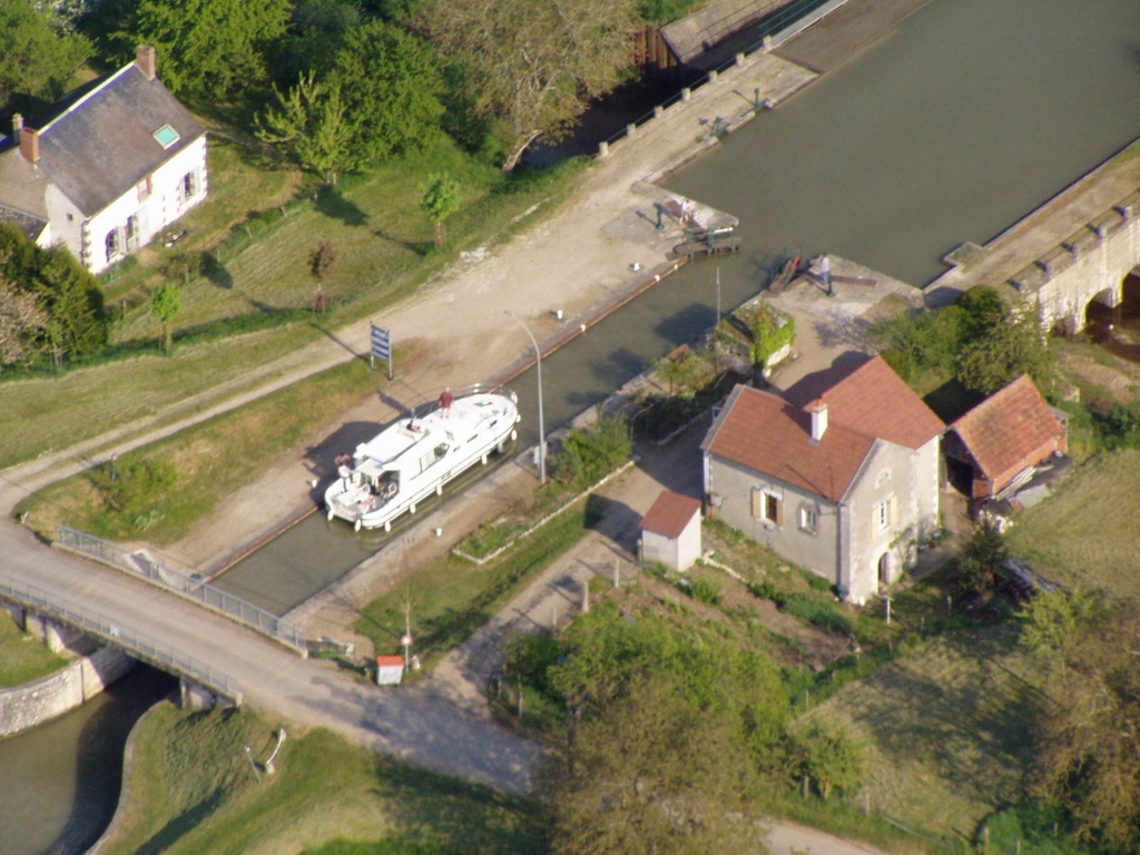 Écluse de Maimbray (Photo OT Beaulieu)