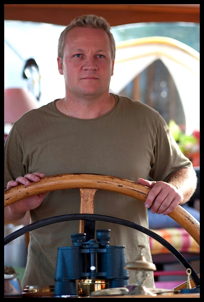 Olivier Pallier à la barre du Vixit (Photo O.Pallier)