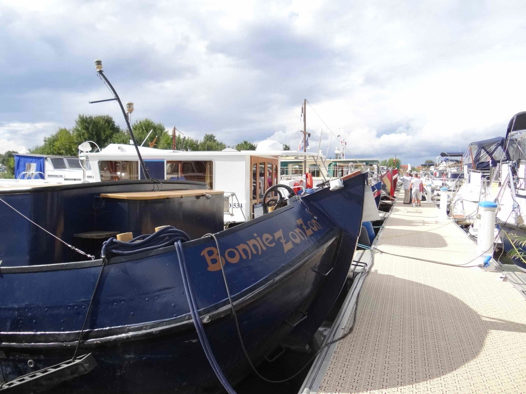 Sur les pontons d'H20 à Auxonne (Photo Ph.Ménager) 