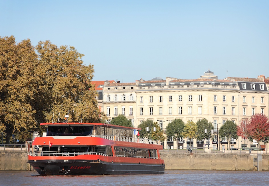 Le "Sicambre" à Bordeaux (Photo Bordeaux Croisière)