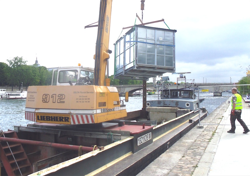 Les caisses démontables "Ludeb" du cluster "Logistique Urbaine" (Photo "Port de Paris")