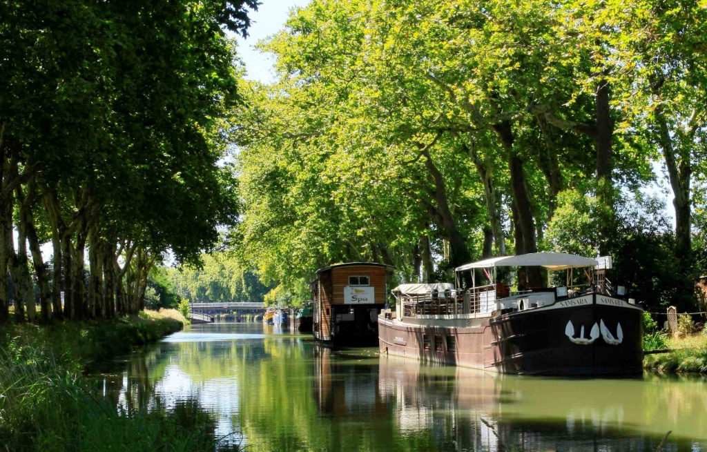 Le paisible canal du Midi (Photo P.Hebault)