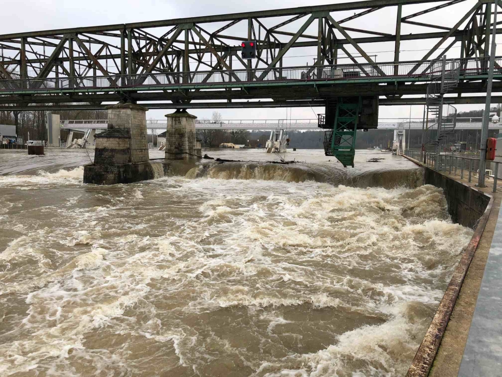 10/01/2018 - Le barrage de Vives-Eaux retient 60cm de crue (Photo A.Fouquier)