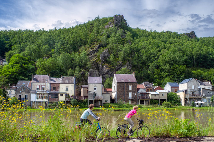 Le Rocher des quatre Fils Aymon à Bogny-sur-Meuse. (Photo : francewebazine.com)