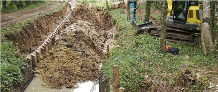 Travaux de rénovation des rigoles du système alimentaire du canal de Briare (Photo D.R.)