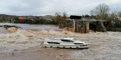 Les bateaux de plaisance au barrage de Fumel. (Crédit photo : Thierry Dumas)