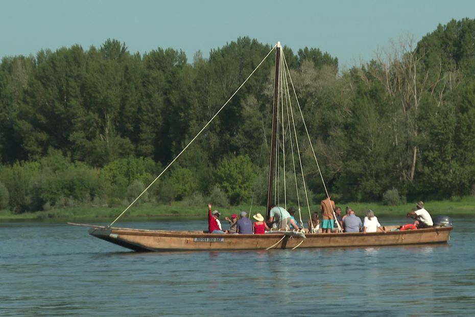 Douze chanceux ont pu profiter d'une virée sur la Loire ce dimanche 13 juin. (Photo Franck Levasseur)