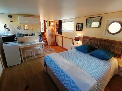 Péniche habitable 166 m2 Aigues Mortes 400000€