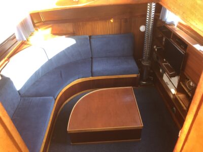 Vedette Hollandaise 12,30 M :