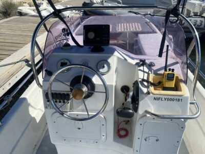 Open Carolina SKIFF DLX1965 motorisation MERCURY  80 CV 4tps