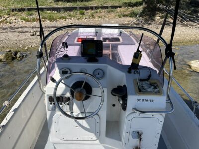 Open Carolina SKIFF DLX1965 motorisation MERCURY  80 CV 4tps