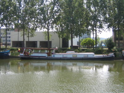 Luxemotor avec emplacement à Bruxelles