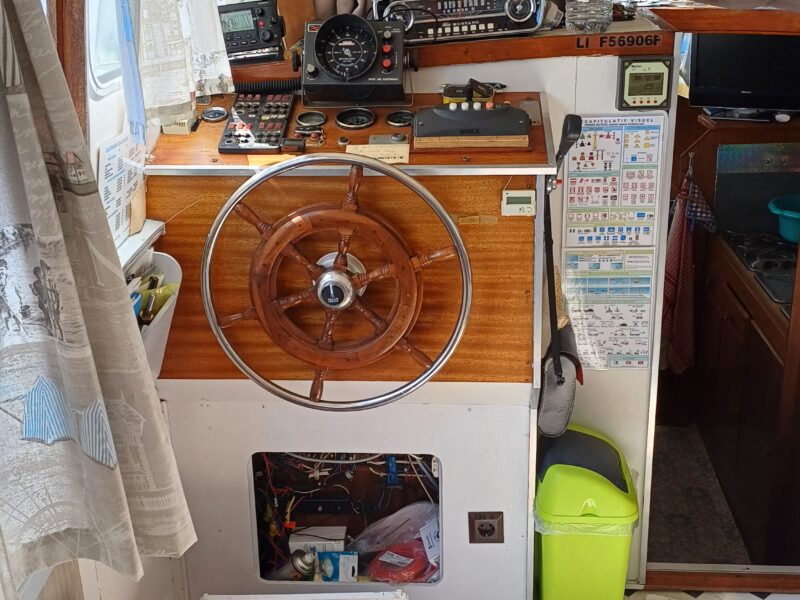 Vends vedette Hollandaise ALTENA KRUISER