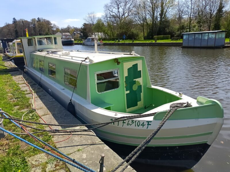 PENICHETTE NARROW BOAT