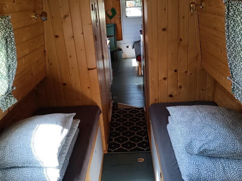 PENICHETTE NARROW BOAT