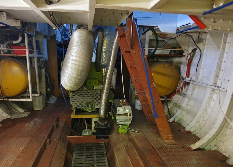 Ancien remorqueur converti en plaisance