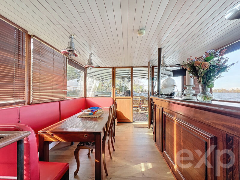 Magnifique péniche habitable F5 - 200m² - Saint Germain au mont d'or