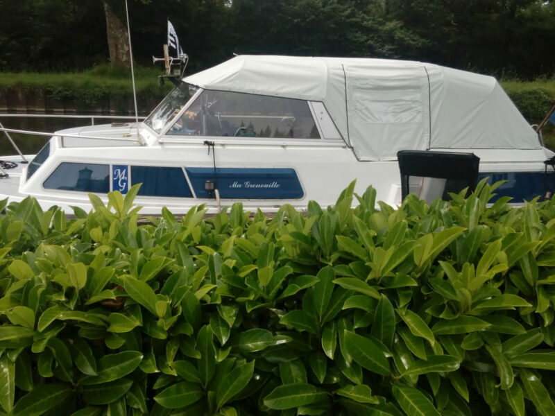 Bateau Neptim 8000 Beg Meil