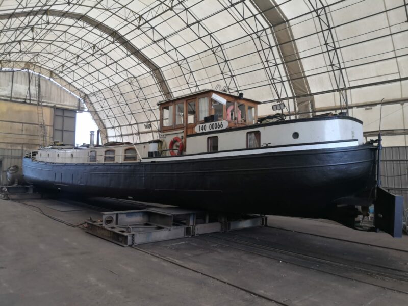 Péniche STELISTEVEN chantier Sapermeer NL