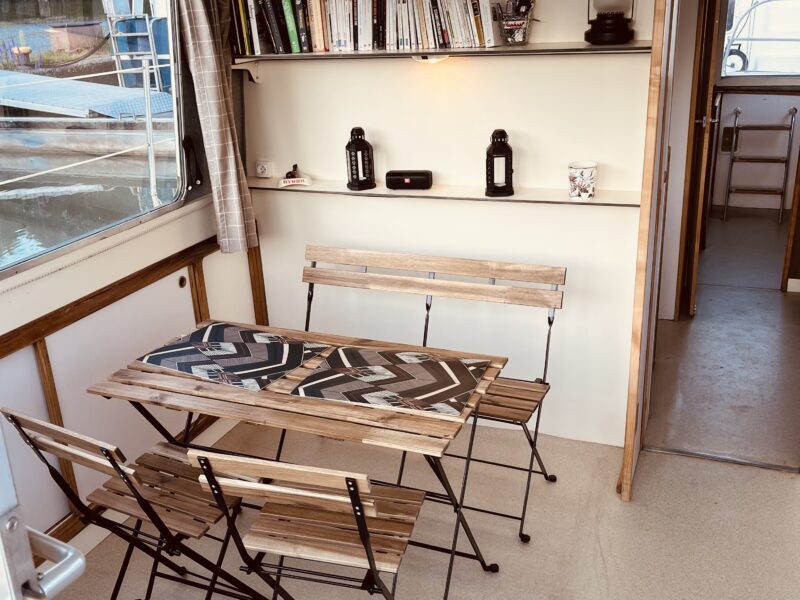 Jeanneau Eau Claire 9.30