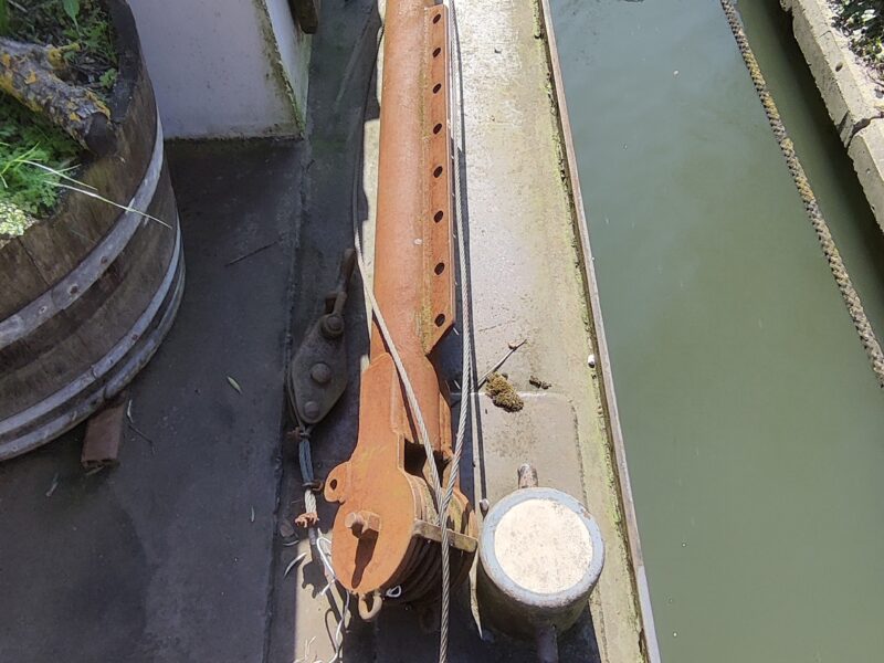 mat de charge péniche